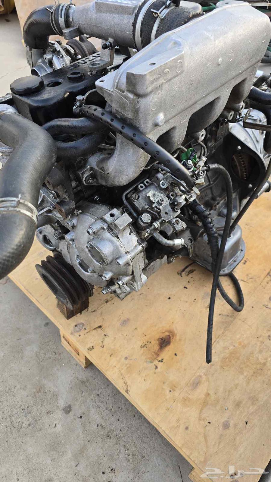 Isuzu 2012 engine, clean, conditioned with warranty64462335543810113