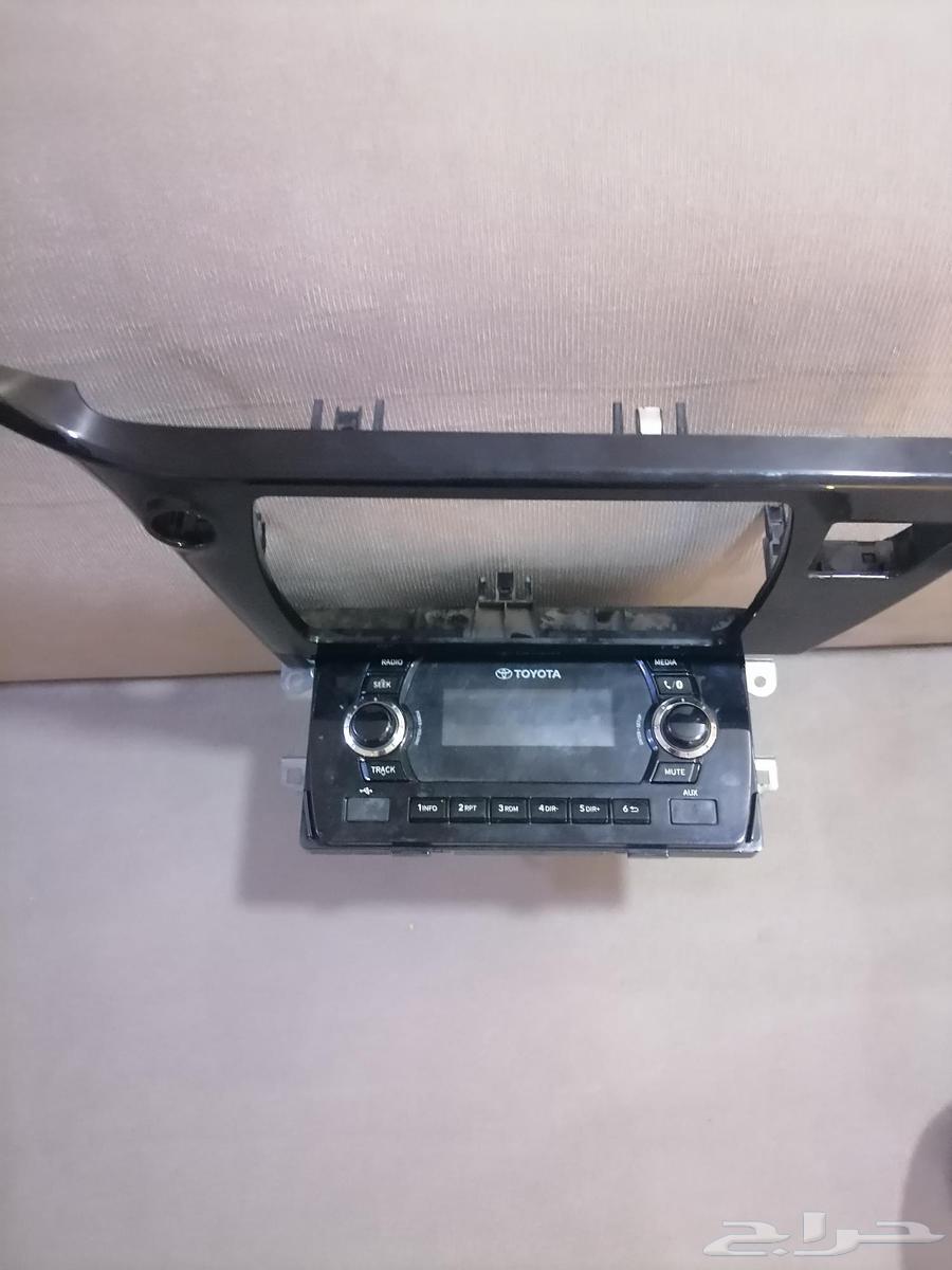 2018 Corolla stereo with decoration in very excellent condition64461371083266112