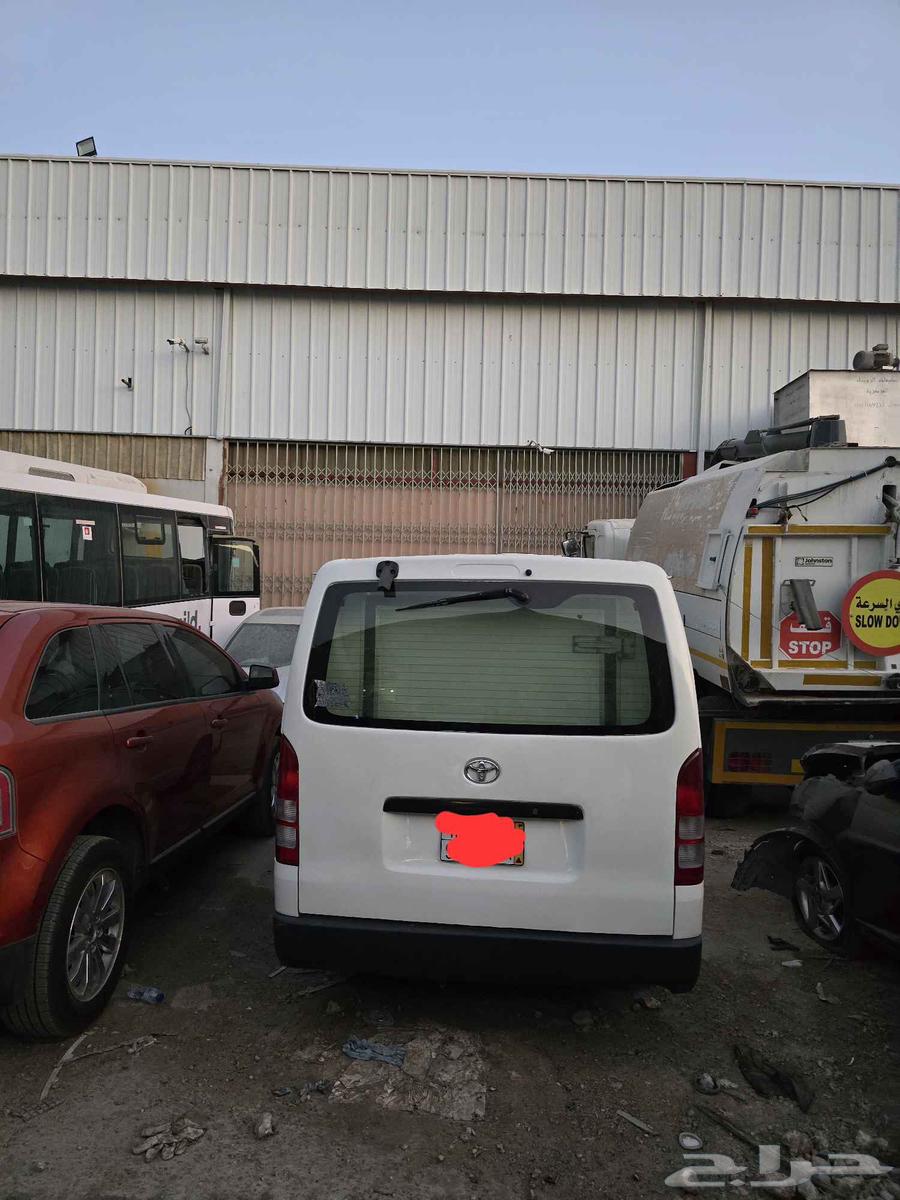 تيوتا باص ثلاجة نقل بضائع 201564457960416771111