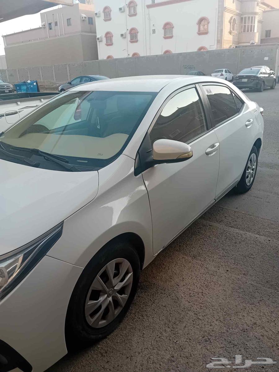 سيارة كرولا فيها انقلاب من المالك الاول حسب كلامه 201864462638217601113