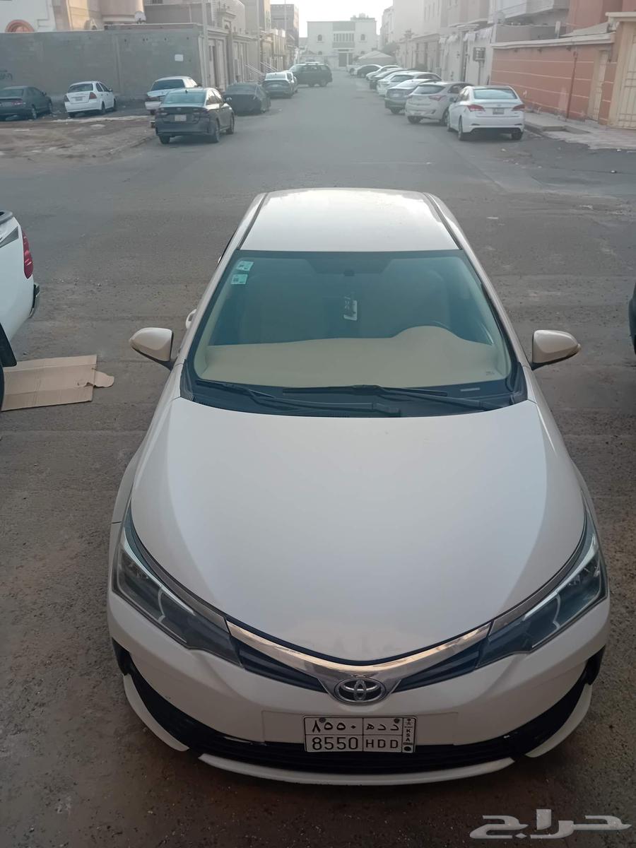 سيارة كرولا فيها انقلاب من المالك الاول حسب كلامه 201864462638217601111