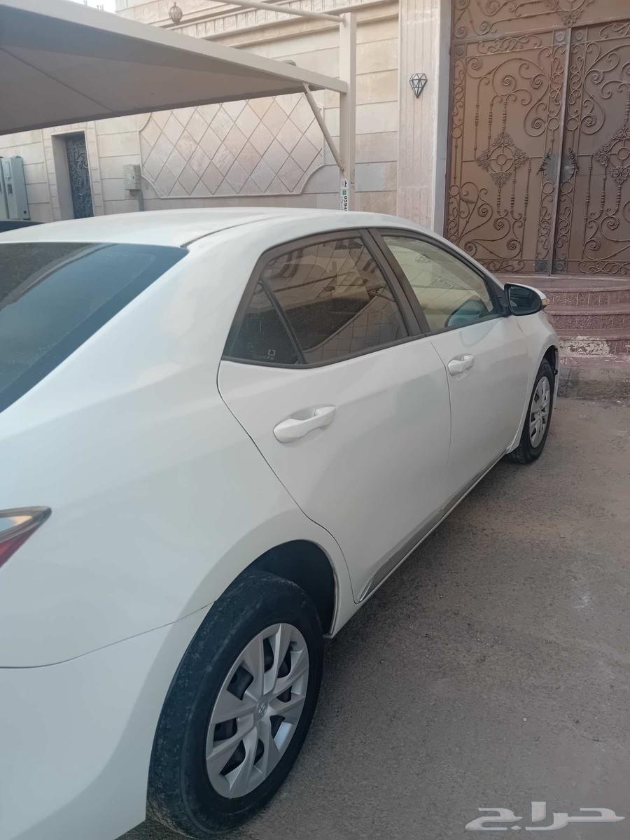 سيارة كرولا فيها انقلاب من المالك الاول حسب كلامه 201864462638217601110