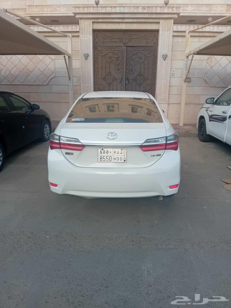 سيارة كرولا فيها انقلاب من المالك الاول حسب كلامه 201864462638217601112