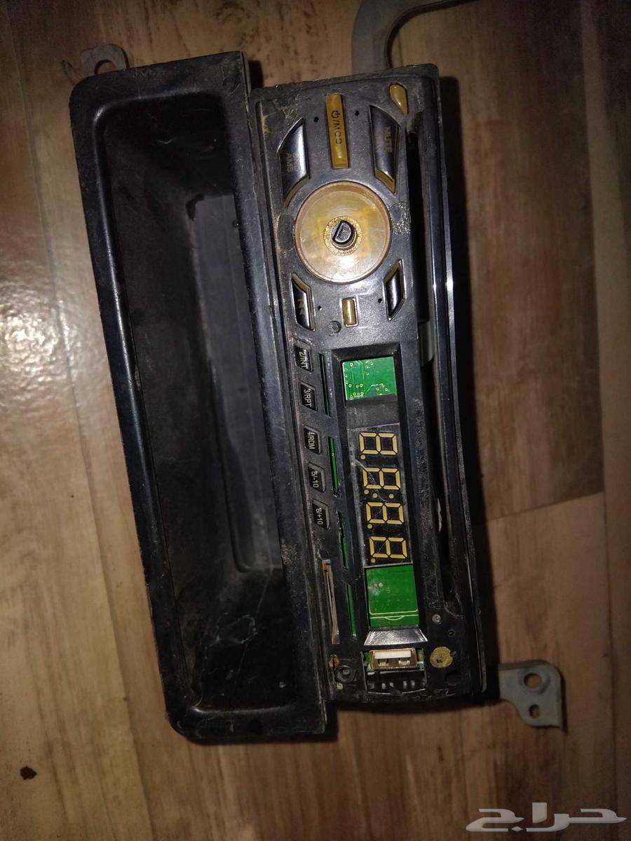 مسجل سيارة يارس لي البيع64452902496897110