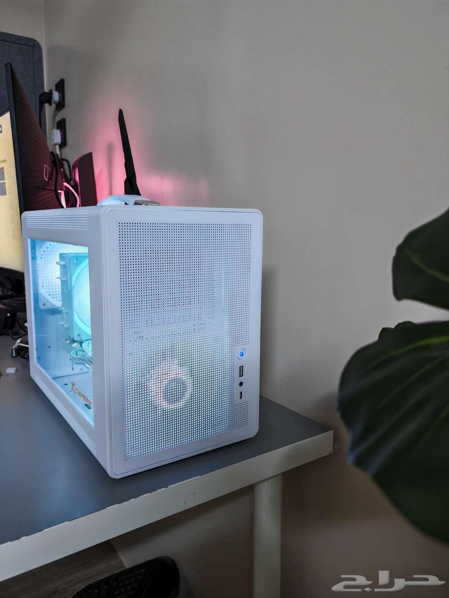 بي سي قابل للتطوير بس معقول وصغير للتنقل64230803139971114