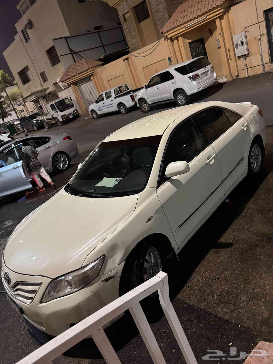 كامري 2007 للبيع نظيف على الفحص ب 12 الف و500 نهائي64463503950849111