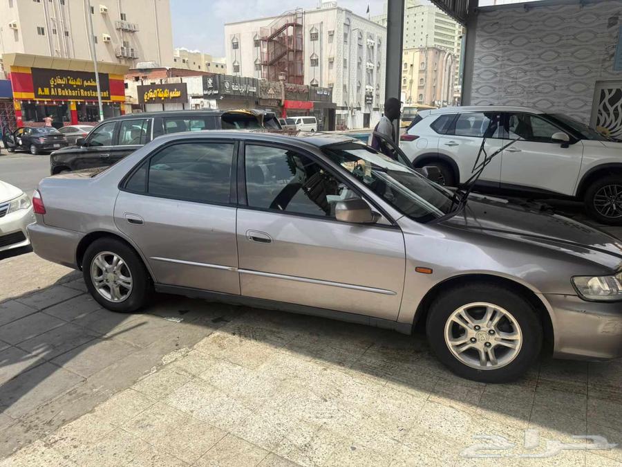 هوندا اكورد 200264464604843906114