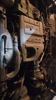 للبيع باترول ربع موديل 2006 او البدل64463627658371111