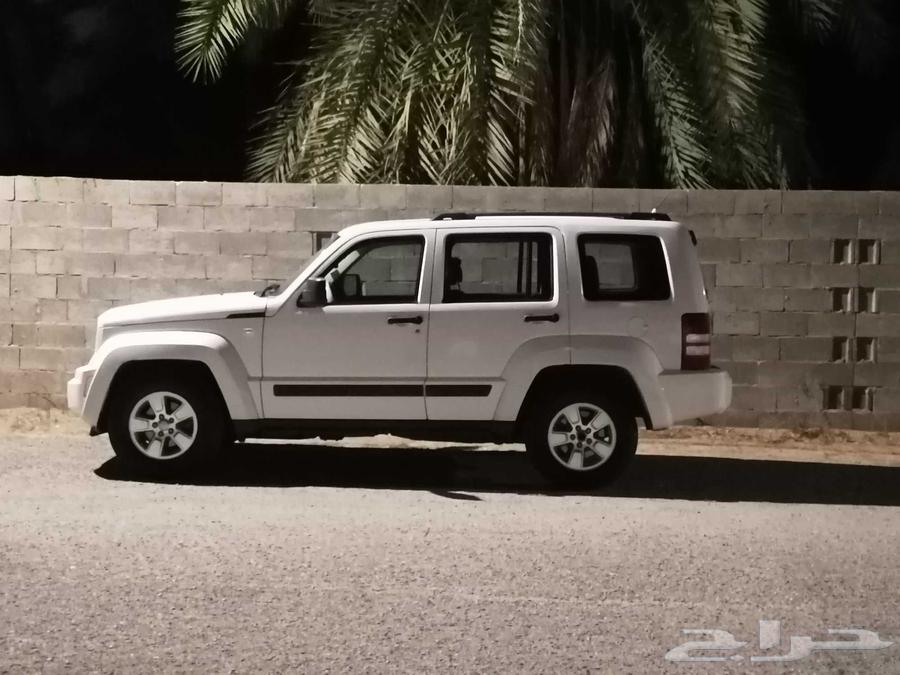 للبيع جيب شيروكي ليبرتي 201264453544908034110