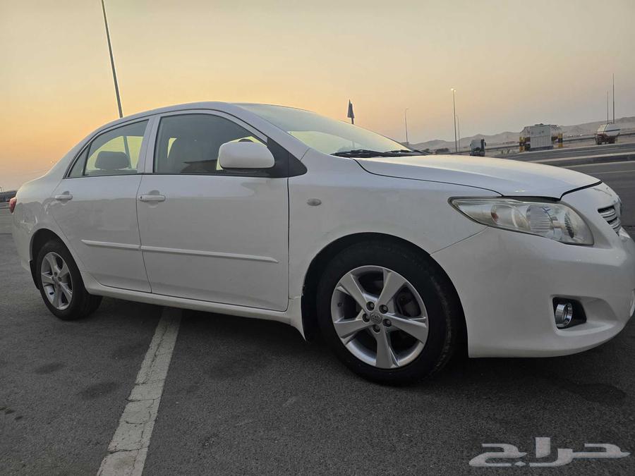 تويوتا كورولا نظيفه للمستخدم64457657202049111