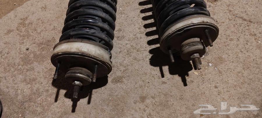 Ford Marquis and Victoria front struts from 2003 to 201264452495677697114