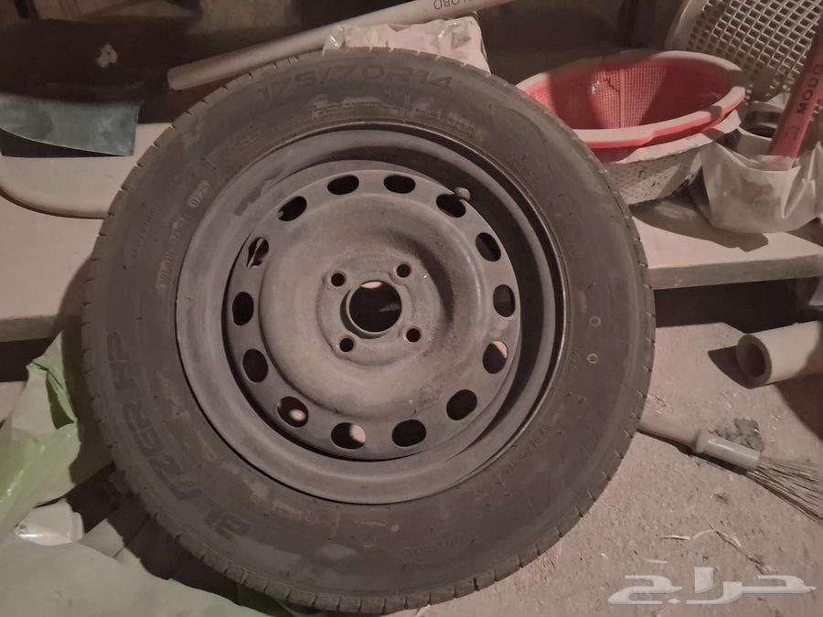 بطاريه وكفر جديد وجنط64464576861442111