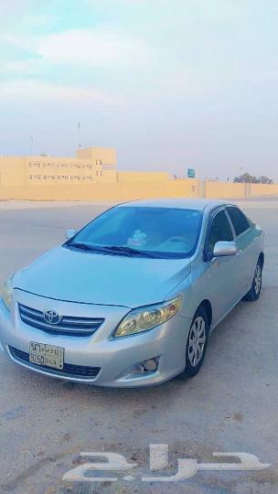 Used Toyota Corolla 2010 XLi model, silver color, automatic transmission for sale64453394039809113