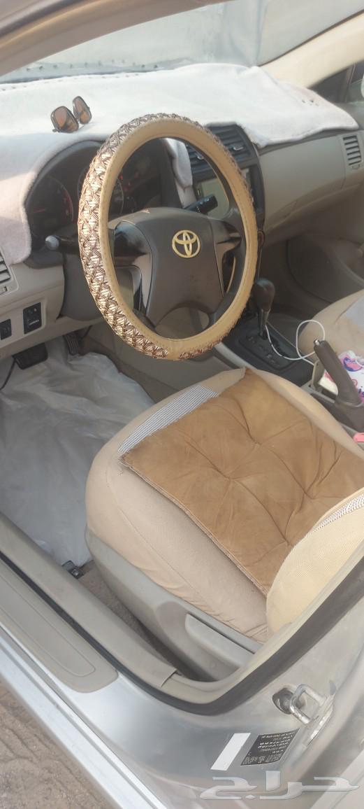 Used Toyota Corolla 2010 XLi model, silver color, automatic transmission for sale64453394039809111