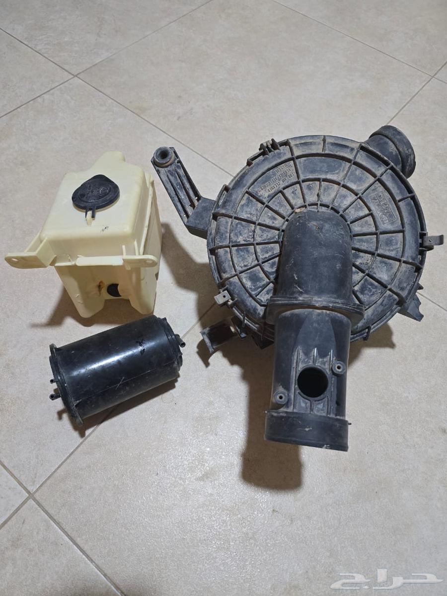 للبيع قطع غيار64457810045185110