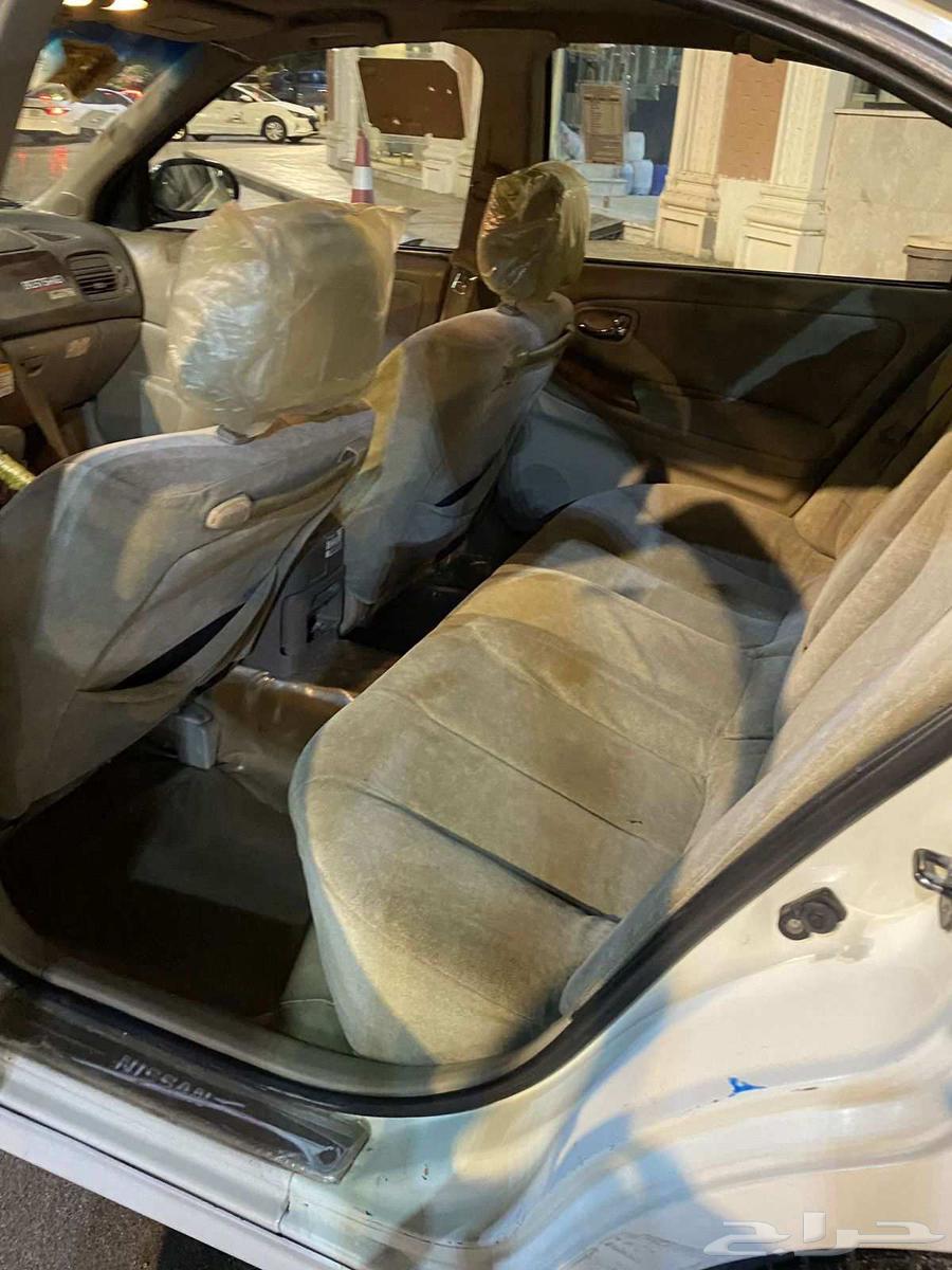 Maxima 2005 full option, sunroof, automatic transmission, and chrome rims64466432252930111