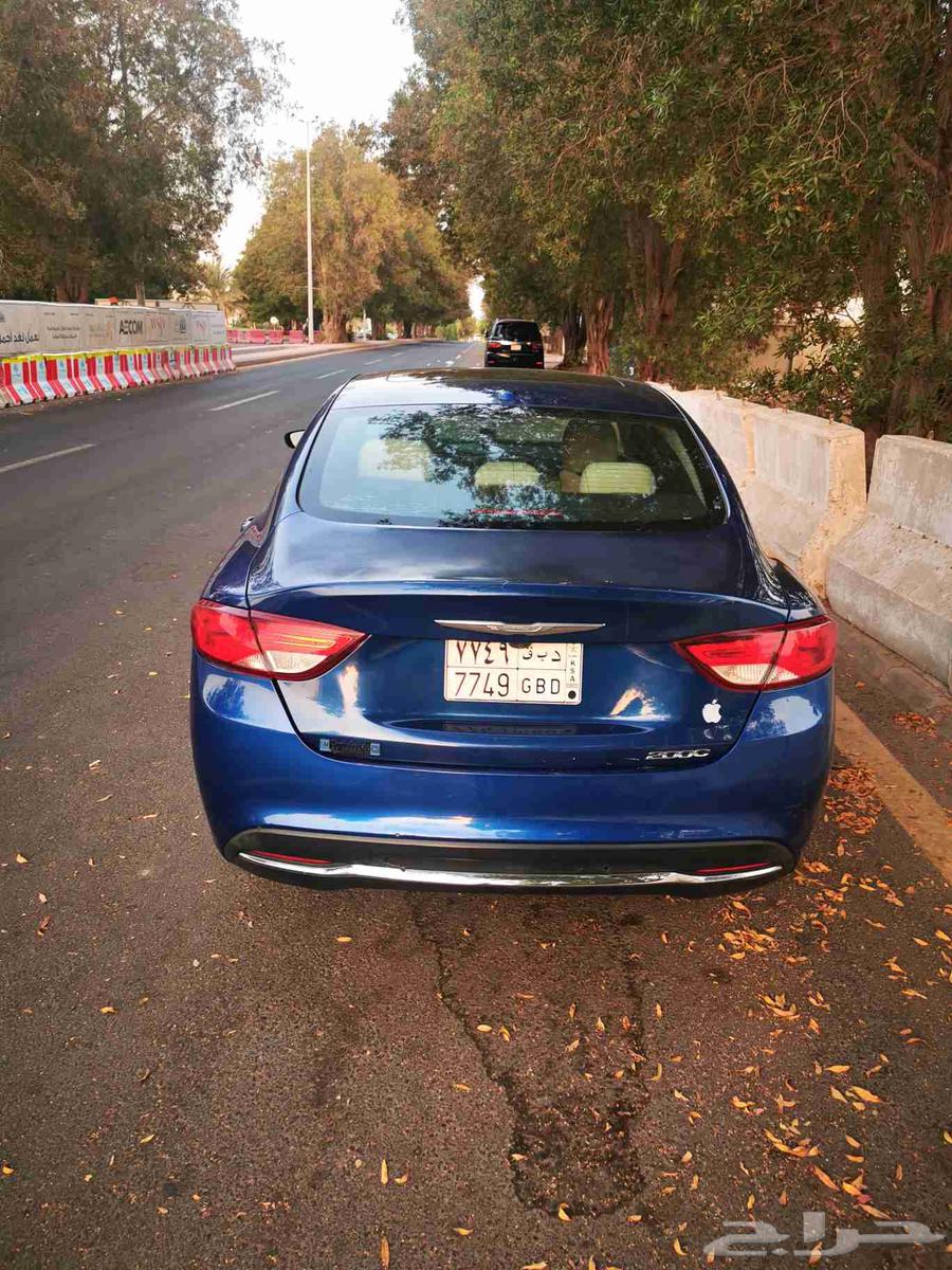 Chrysler 2016 model, fully loaded64478649295362112