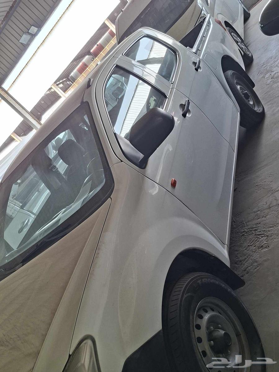 Isuzu GMR 2021 without double64469348699394113