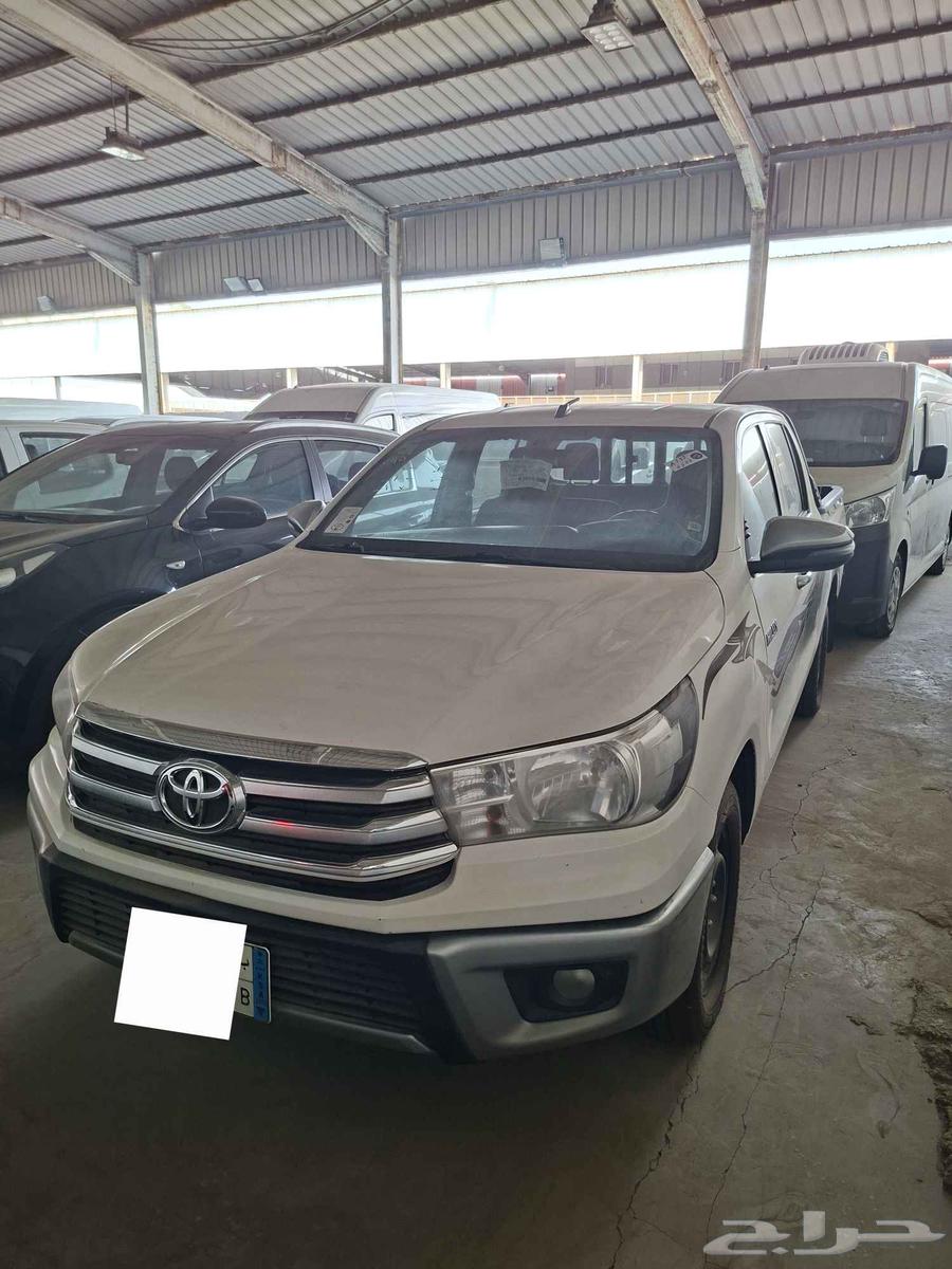 هايلوكس بنزين موديل 2020 بدون دبل64469431847811112