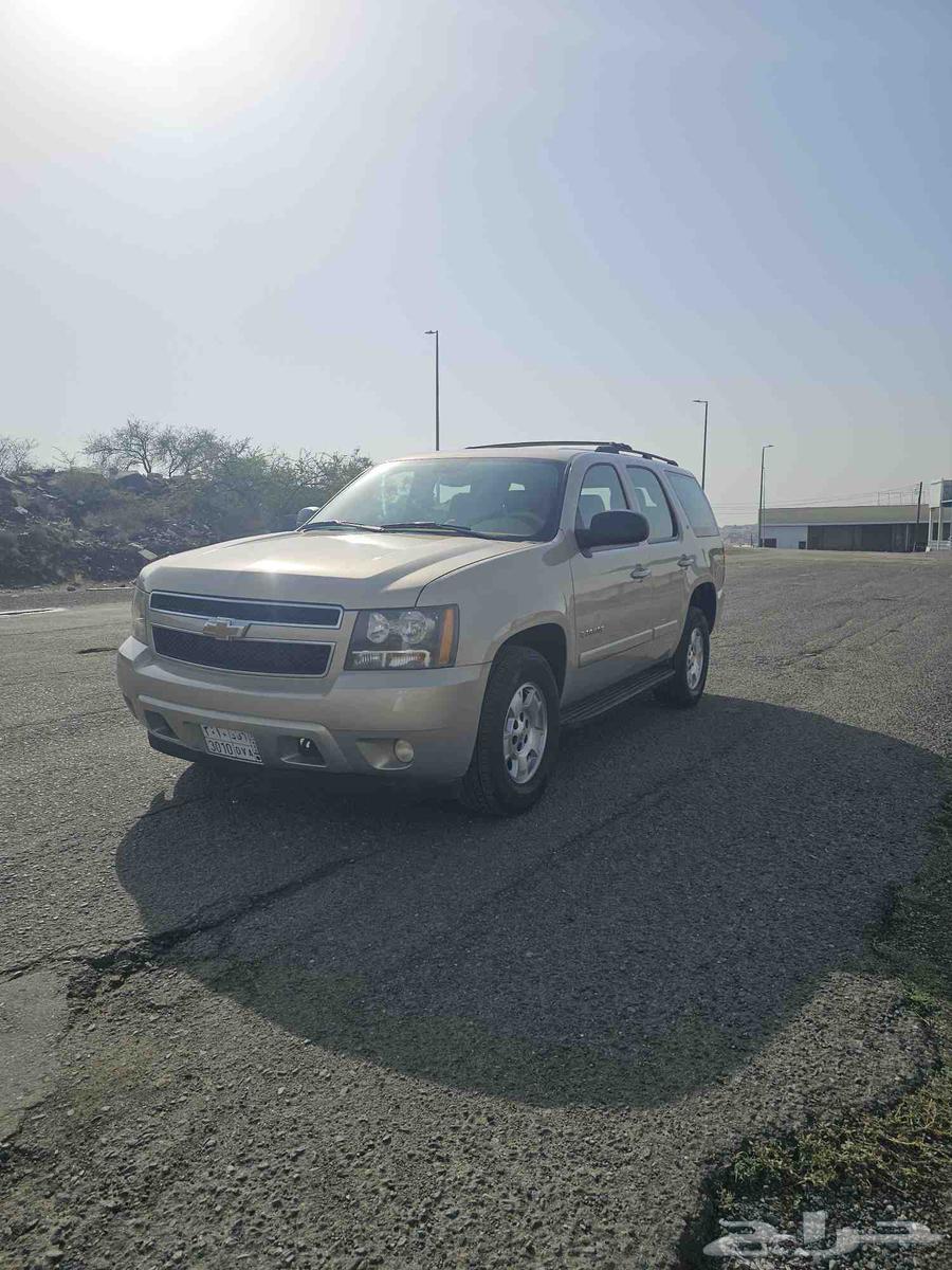 Tahoe with low mileage64471676557187113