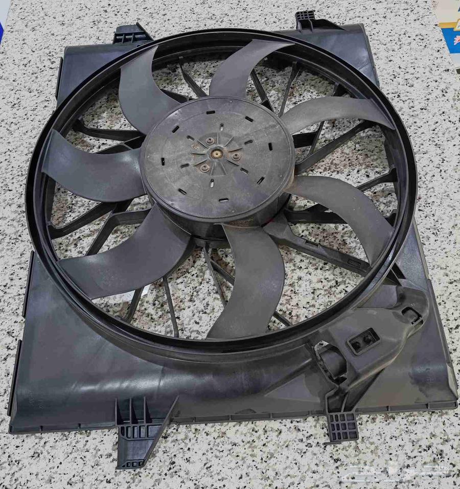Grand Cherokee and Durango Radiator Fan64475847494786110