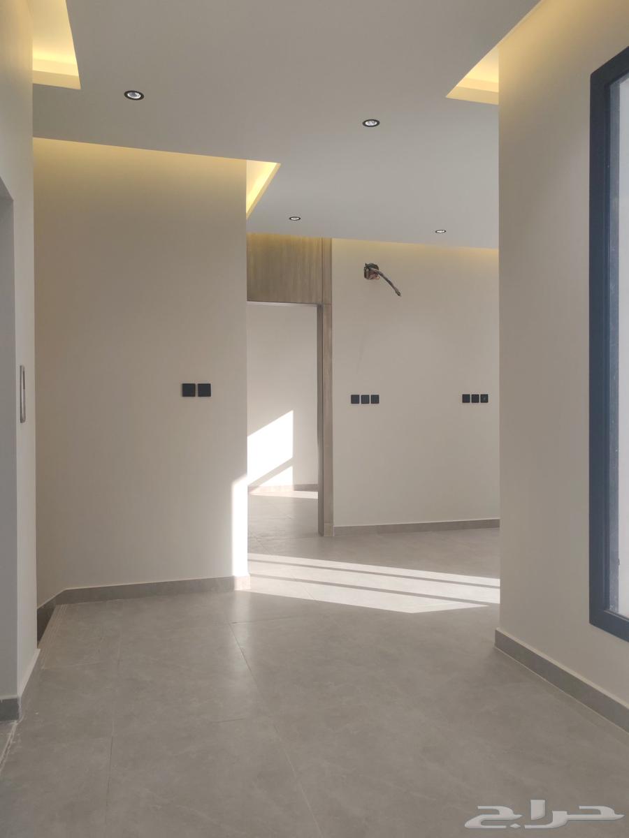 Villa with internal staircase and apartment for sale in Al Bayan, 288 sqm63613625629185113