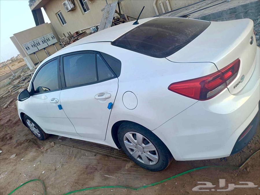 كيا ريو 2019 ع الشرط مكينه وجير وكاله فيها بعض الرشوش متفرقه64466095045761114