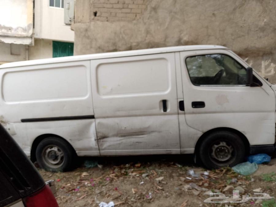 باص نيسان64467802156163114