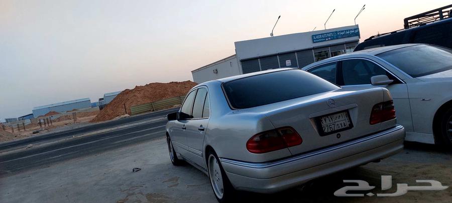 مرسيدس عيون e320 w21064466656312067113