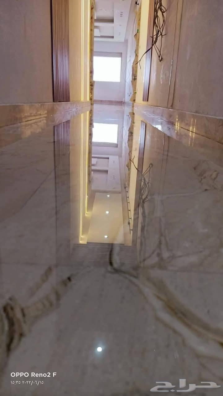 Polishing tiles, cleaning ceramic tiles63617052968323111