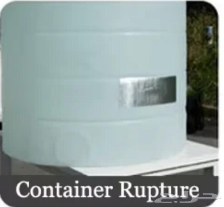 Patch sheet for sealing leaks on all roofs64477921786371110