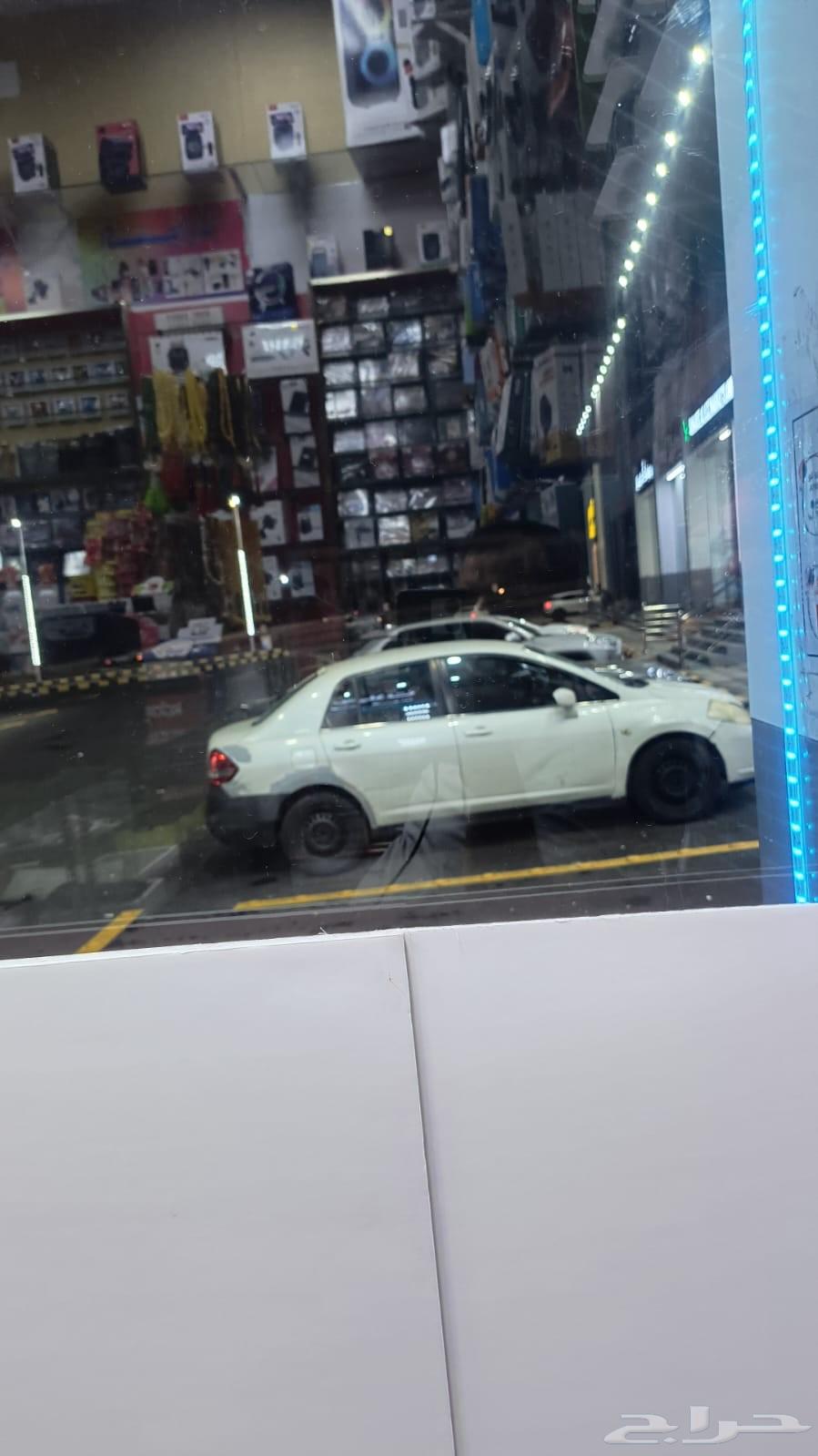 نيسان تيدا 2008 جير تماتيك مفحوصه مجدد السعر 12500 مكيف شغال64467397360514110