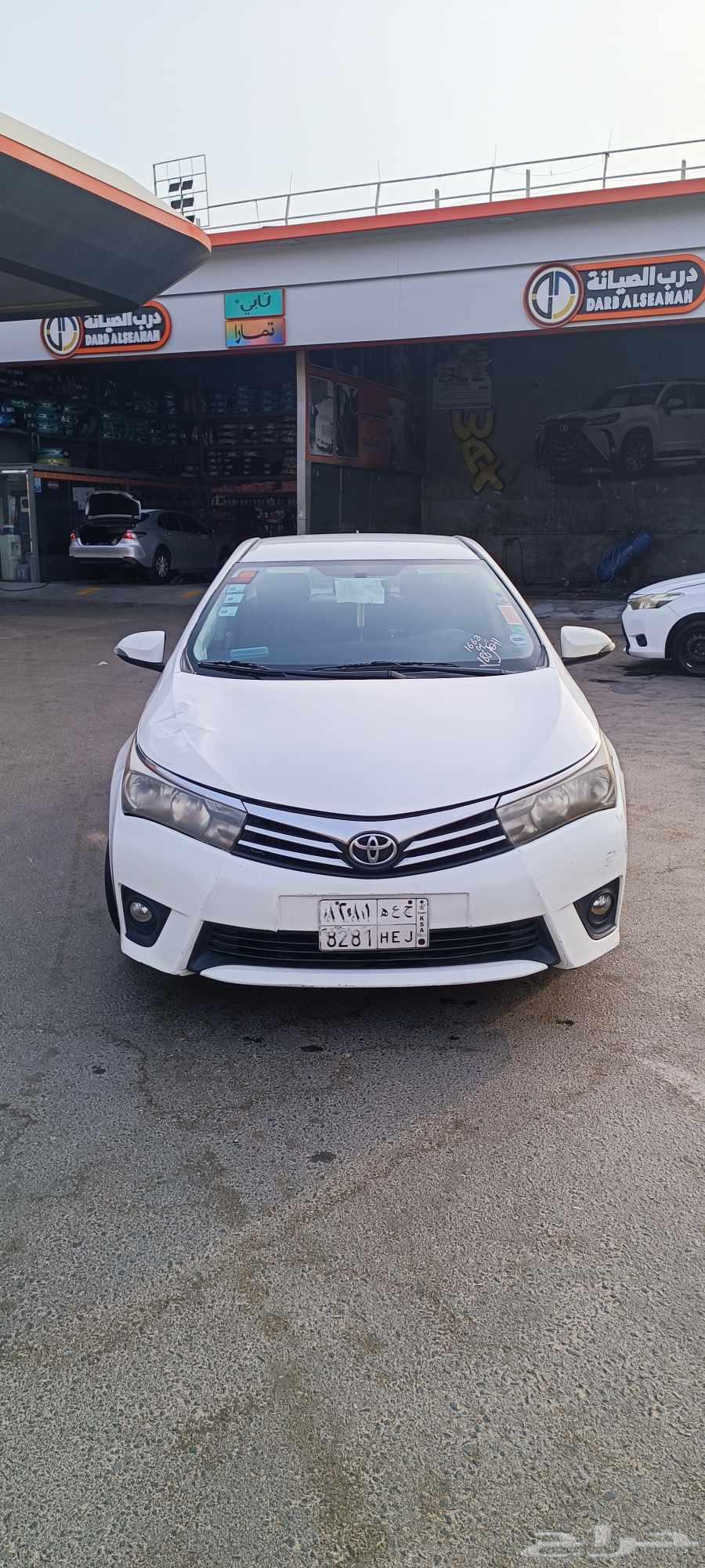 تويوتا كورولا 2015 نص فل بصمة64473512789763110