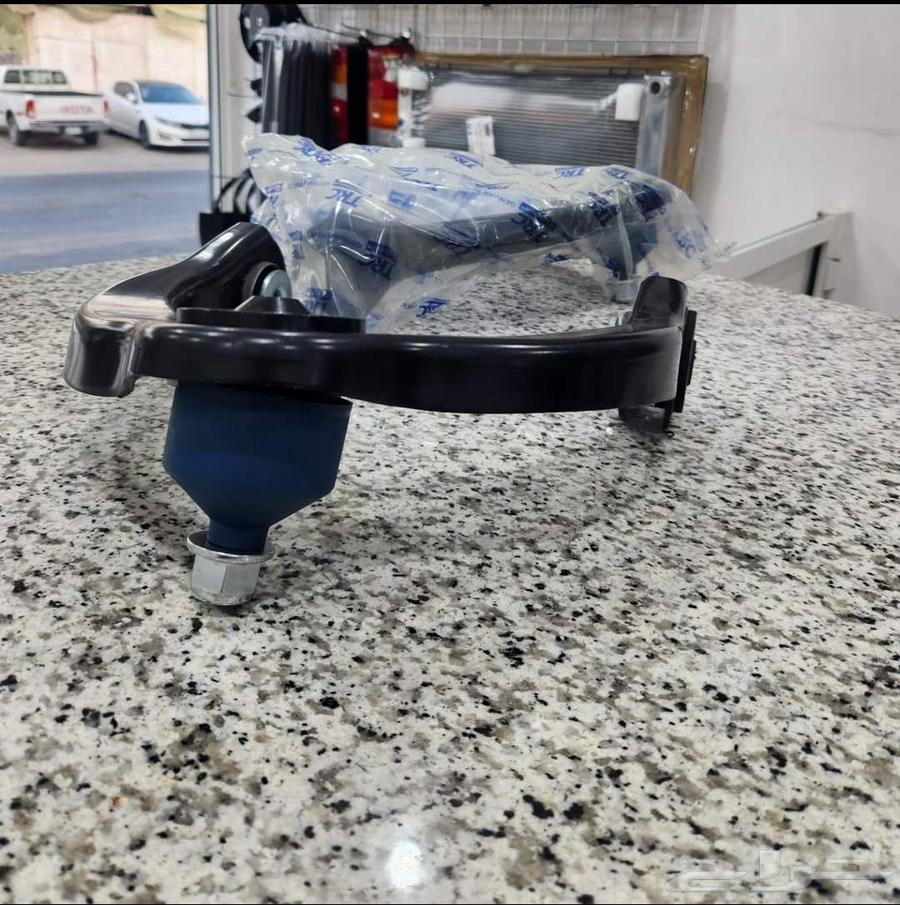 مقص فوق جراند شروكي ودرانجو64491170604419110