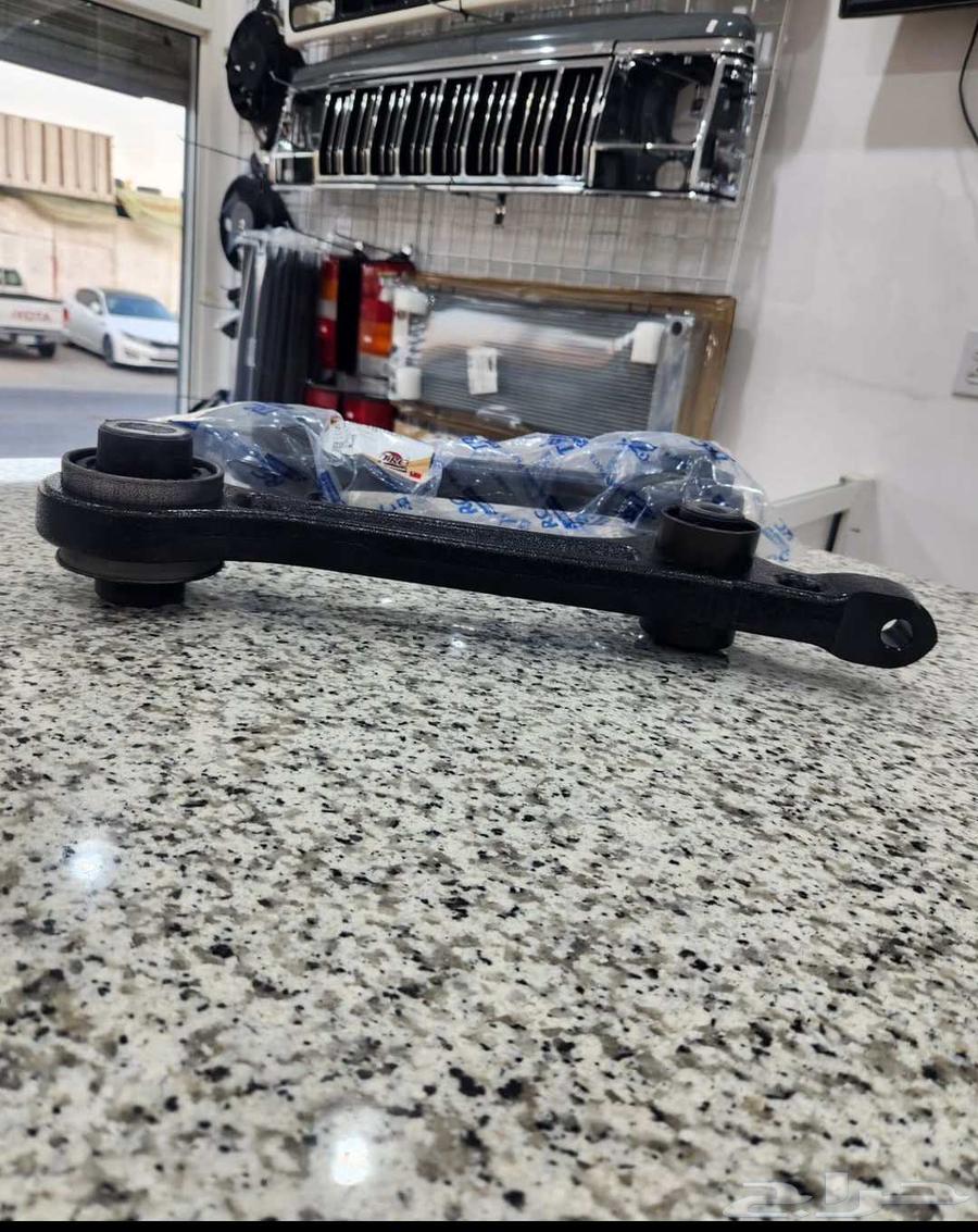 مقص فوق جراند شروكي ودرانجو64491170604419113