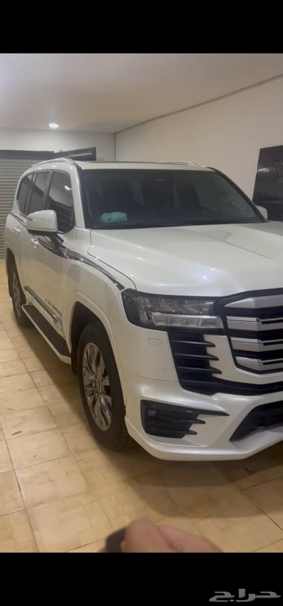 لاند كروزر GXR أعلى فئة الساير 2025 مالك أول64486538034178110