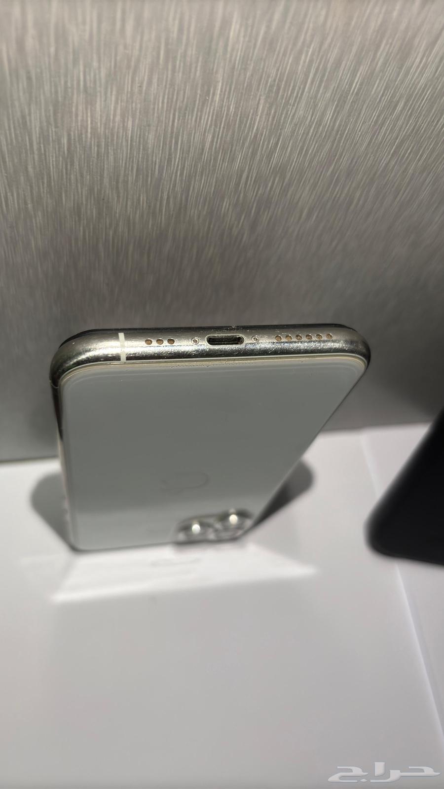 ايفون 11 برو. نظيفة للبدل64346029358721114