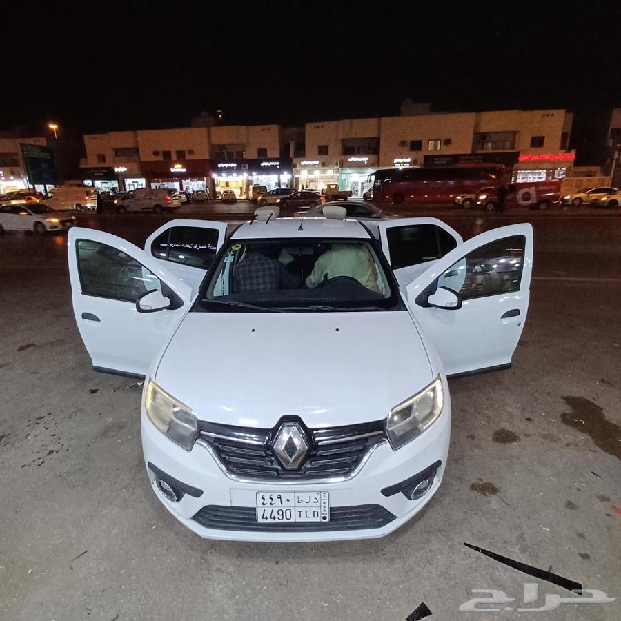 2020 Renault automatic car, fully equipped interior with Bluetooth64481155298178110