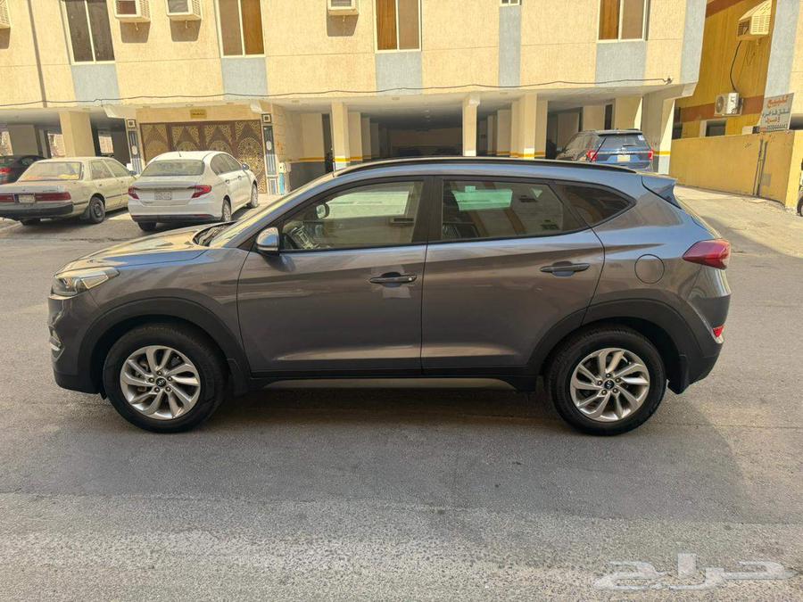 توسان 2016 فتحة سقف بقمة النضافة وكالة الحد64485778915841114