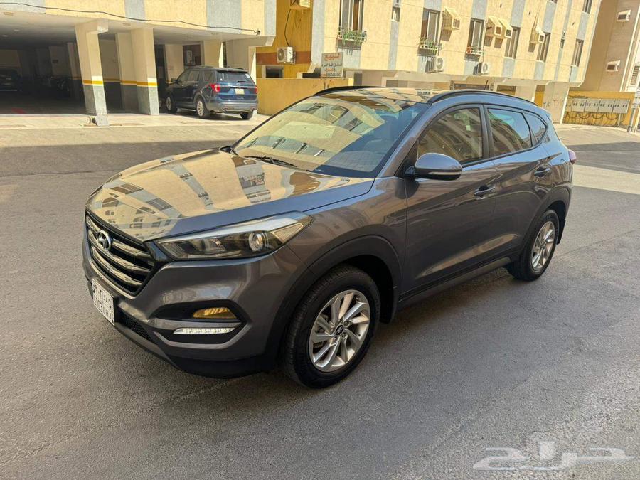 توسان 2016 فتحة سقف بقمة النضافة وكالة الحد64485778915841111