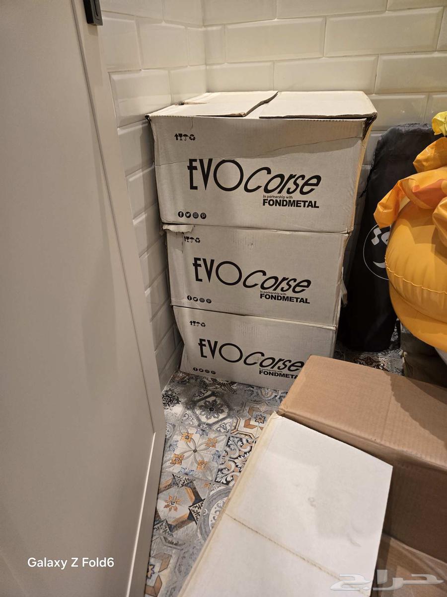 جنوط جيب جراند شيروكي 2019 مقاس 18 حالة ممتازة64490858263298112