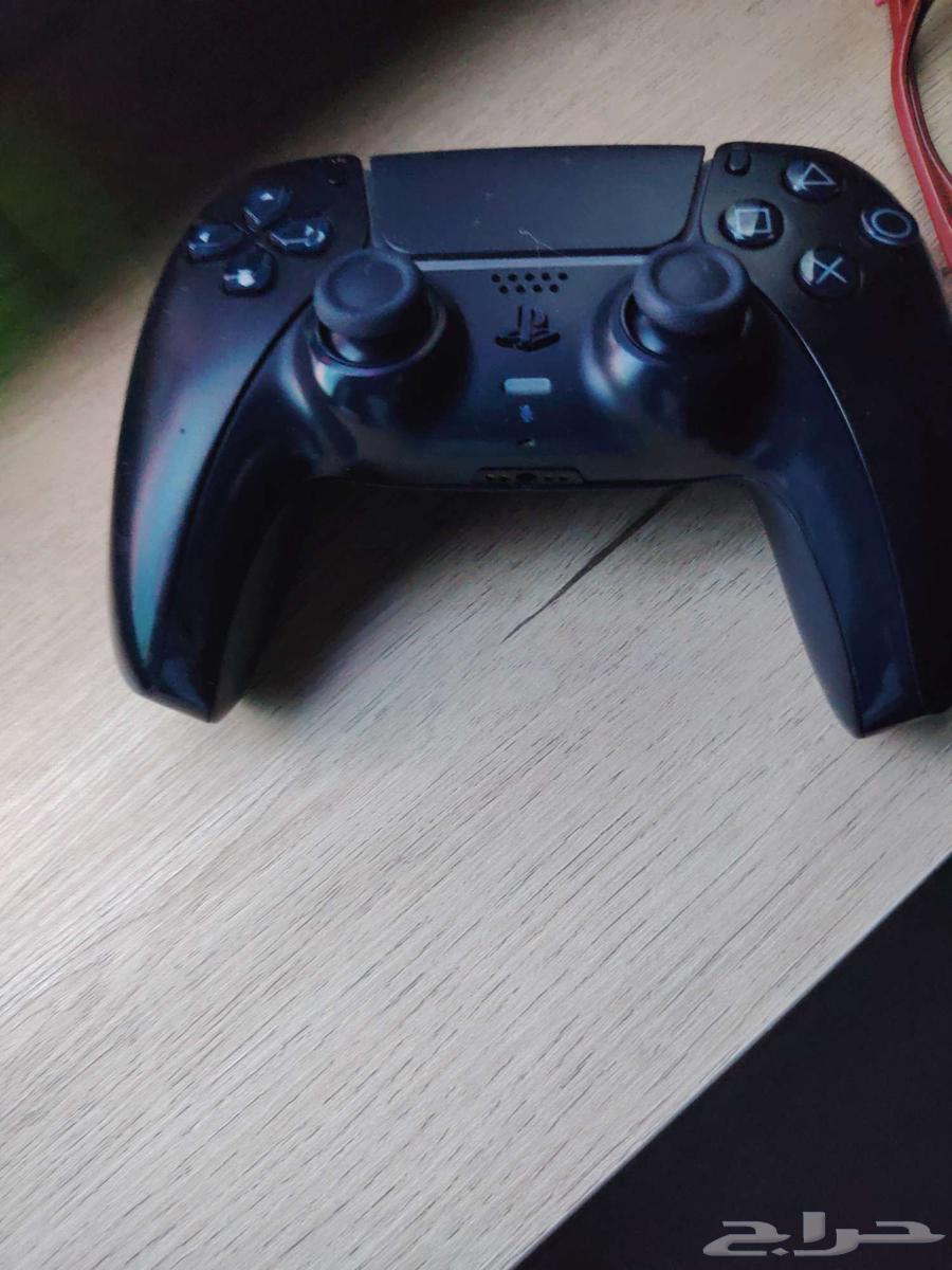 يد سوني مافيها اي خراب لها شهر الحد 30064348363552641110