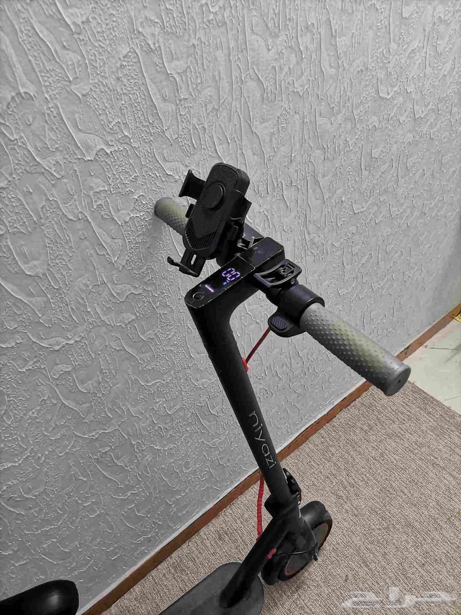 سكوتر كهربائي قابل للتفاوض البسيط64345299697154114