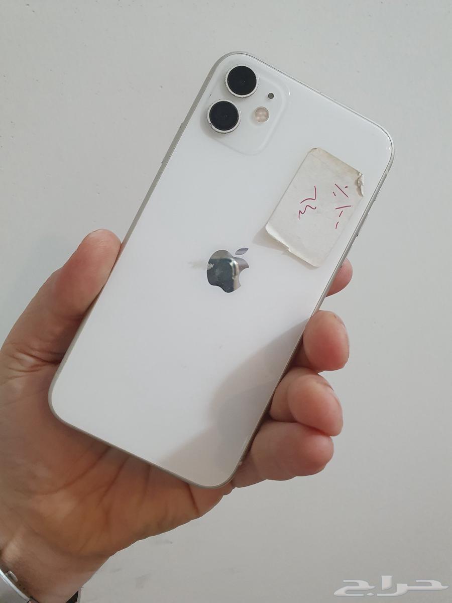 ايفون 11 ابيض 550 ريال64345255271811112