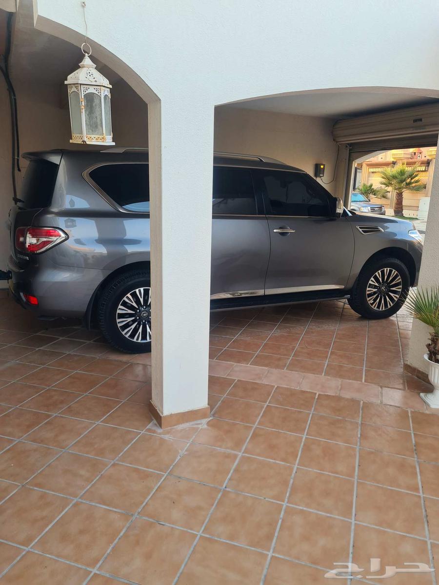 نيسان باترول بلاتينيوم مخزن64492690468353112