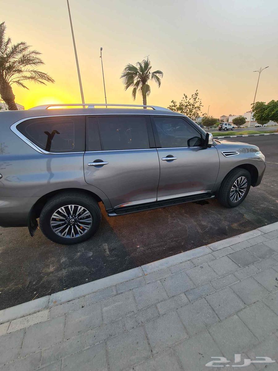 نيسان باترول بلاتينيوم مخزن64492690468353110