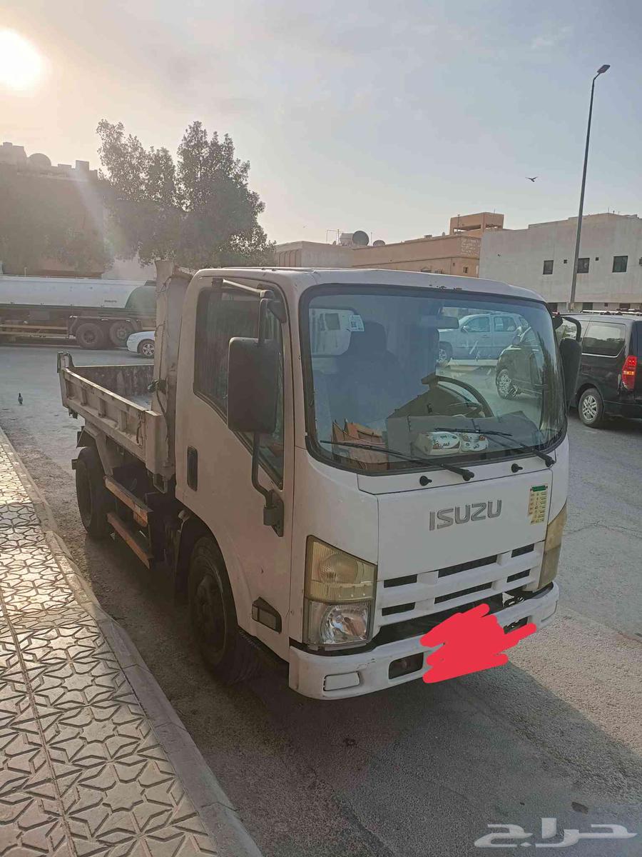 للبيع قلاب إيسوزو 3 طن - موديل 2010 - فحص وإستمارة جديدة64488629953282112