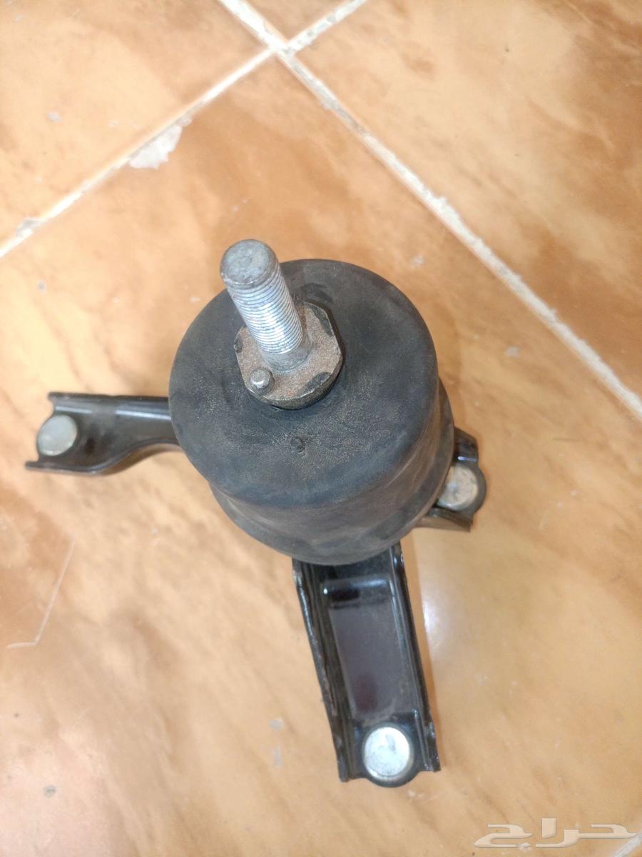 كرسي مكينة خلفي كامري اصلي64487319097601111