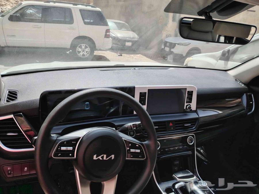 كيا سيلتوس موديل 2024 نص فل بصمة بدون فتحة للتنازل64492541182210113