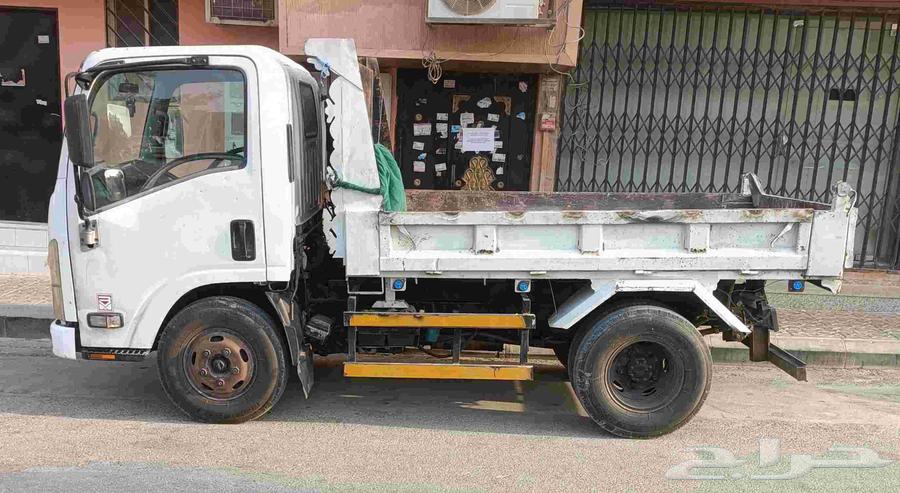 للبيع قلاب إيسوزو 3 طن - موديل 2010 - فحص وإستمارة جديدة64488629953282114